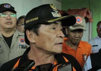Tuai Protes dari Warganet, Bupati Banjarnegara Bicara Santai Soal Slip Gajinya Jadi Viral di Media Sosial. Apa Tujuannya Dia Unggah Foto Slip Gaji Itu?