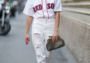 7 Mix and Match Sport Jersey yang Kelihatan Stylish dan Cocok Buat Sehari-hari