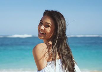 Rekomendasi 7 Peeling Wajah Merk Lokal yang Bikin Kulit Terlihat Glowing