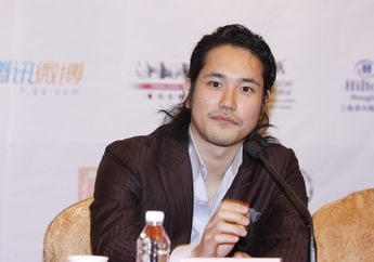 Kenichi Matsuyama: Soal Ninja, Kecoa, dan Pacar