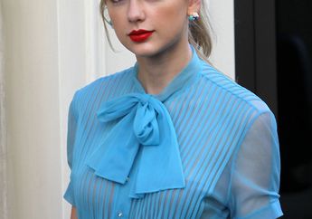 Taylor Swift: Retro Girl in Paris