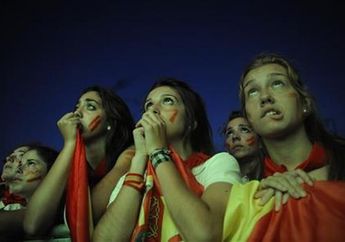 Tips Sukses Begadang Nonton Pertandingan Piala Dunia
