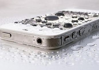 Pertolongan Pertama Handphone Kena Air (Bagian 2)
