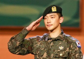 15 Seleb Korea Ini Tambah Ganteng Saat Pakai Seragam Militer