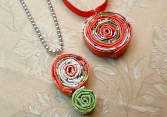 DIY: Kalung dari Majalah Bekas