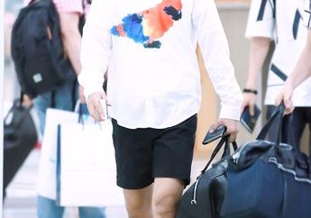 Mana Yang Lebih Cocok, Seleb Kpop Dengan Baju Warna Hitam Atau Putih?