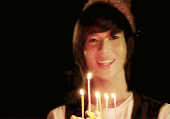 Kado Spesial buat Cowok Aquarius