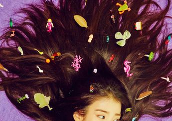 10 Referensi Gaya Rambut IU yang Manis dan Segar