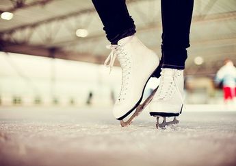 5 Panduan Dasar Main Ice Skating Buat Pemula