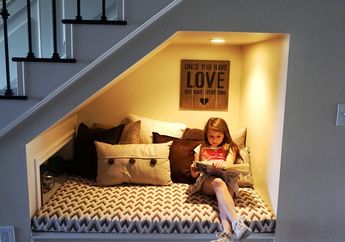5 Tempat Paling Nyaman Untuk Baca Buku. Kamu Paling Suka Baca di Mana?