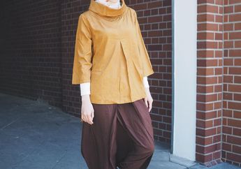 Intip 8 Gaya Stylish Selebgram Indonesia Memakai Outfit Berwarna Kuning Mustard yang Bisa Kita Tiru!