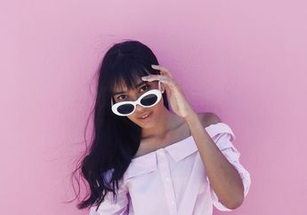 6 Gaya Selebgram Memakai Kacamata Capung yang Lagi Ngehits di Instagram