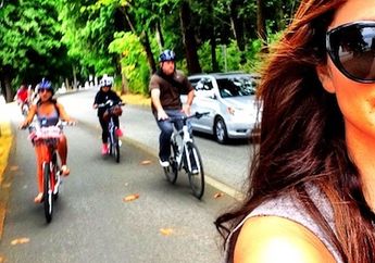 Foto Seleb Idola Yang Senang Bersepeda