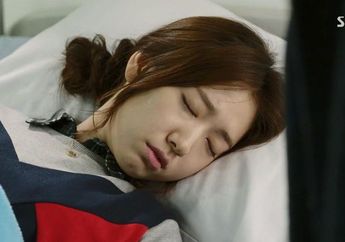 Ternyata Tidur dengan Rambut Basah Tuh Berbahaya untuk Kesehatan!