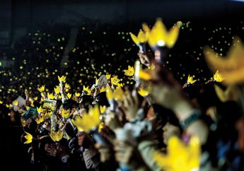 10 Lightstick Grup Kpop dengan Desain Paling Keren. Ada Idola Kamu?