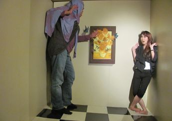 Trick Art Japan : Tipuan Seru Lewat Gambar