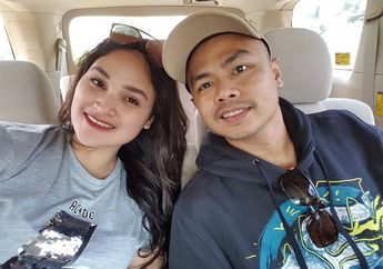 Rayakan Tanggal Jadi Pernikahan, Wendy Cagur Diberi Kejutan yang Benar-benar Bikin Terkejut!