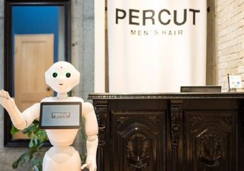 Bukan Manusia, Pelayan Di Barber Shop Ini Ternyata Sebuah Robot