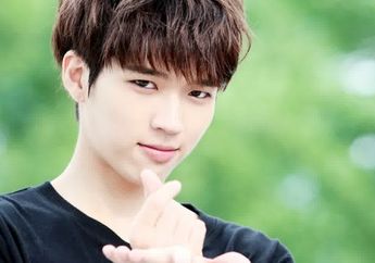 Nam Woohyun INFINITE Disebut Sebagai Idol yang Cinta Banget Sama Fans, Netizen: Kalau Punya Pacar, Cintanya Tetap Buat Fans