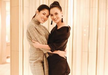 Ririn Ekawati Pakai Baju Oversized Mirip Punya Nindy Saat Hadiri Ultah Olla Ramlan, Seperti Apa ya?
