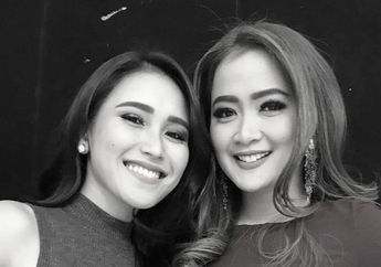 Wah..Kompak Banget! Ini Penampilan Sederhana Ayu Ting Ting dan Vega Darwanti Kenakan Kebaya Bordir, Coba lihat deh
