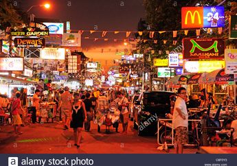 Pedagang di Bangkok Sudah Tak Jualan? Beli Pad Thai Dimana Dong?