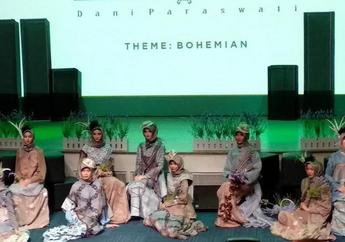 Koleksi Busana Hijab Gaya Bohemian yang Elegan Karya Desainer Dani Paraswati di Media Viewing Trend 2018