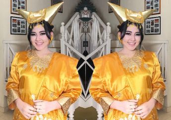 Sambut Isra Mi'raj, Via Vallen Tampil Cantik dan Anggun dengan Busana Hijab
