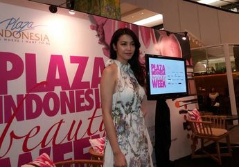 Cerita Seru Velove Vexia Saat Jadi Dosen Bahasa Jepang