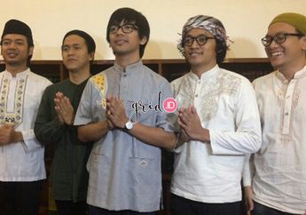 Dari Banyak Dosa Tercipta Lagu Taman Surgamu