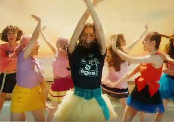Girls' Generation Rilis 'Holiday' dan 'All Night', 5 Jam Rilis Sudah Dilihat 2,1 juta Kali