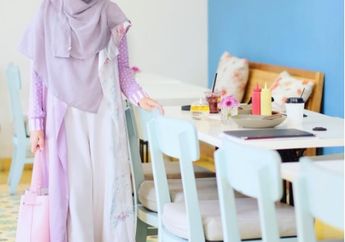 Style Hijab Syar'i dan Modis ala Putri Cantik Aa Gym
