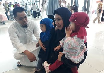 Oki Setiana Dewi Panjatkan Doa Ini Saat Berada di Mekah
