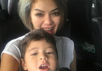 Nikita Mirzani Ungkap Percakapan WhatsApp Asisten Jupe, Isinya Bikin Emosi