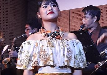Meski Tengah Dipingit, Mytha Lestari Masih Ambil Job Nyanyi Demi Pria Ini