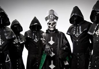 Menurut Vokalis Ghost, Musik Pop Terdengar Lebih Jujur Dibanding Metal