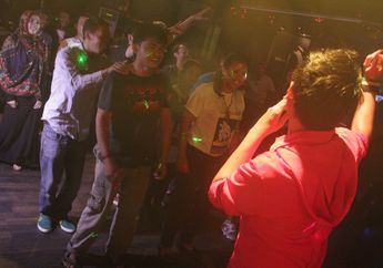 Souljah Perkenalkan Senam Asik Ala Souljah Kepada Fans di Private Concert