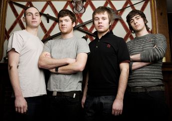 Enter Shikari Rehat Dari Dunia Musik
