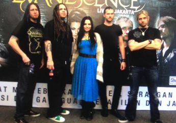 Amy Lee: Ben Moody? Next Question!