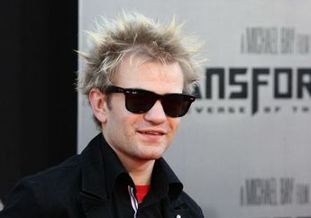 Deryck Whibley 'SUM 41' : Album Baru Anti Avril Lavigne