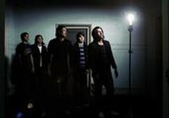 Saosin : Tetap Berjalan Tanpa Label Dan Vokalis
