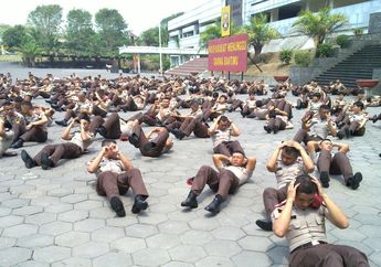 4 Alasan Kenapa Cowok Minat Masuk Sekolah Akademi