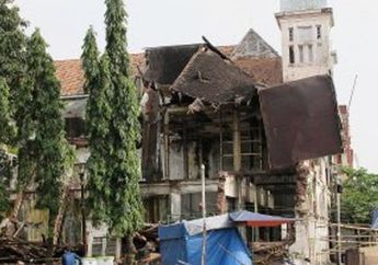 Gedung Cagar Budaya Runtuh