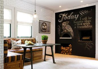 Bosan Kreasi Dinding yang Gitu-Gitu Aja? Coba 4 Inspirasi ‘Wall Art Typography’ Yuk!