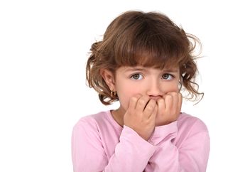 4 Kesalahan Orangtua Yang Membuat Anak Mudah Cemas