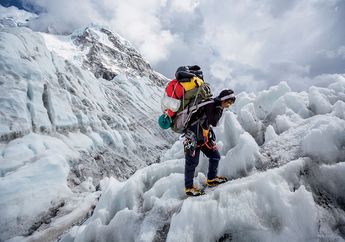 Pendaki Wanita Ini Pecahkan Rekor Terbanyak Mencapai Puncak Everest