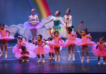 Menyelami Dunia Anak-anak Melalui Pementasan "Petualangan Tinker Bell"