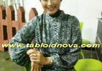 Desy Ratnasari Bicara Irwan Musri