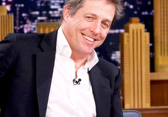 Hugh Grant Paling Suka Syuting Adegan Ranjang