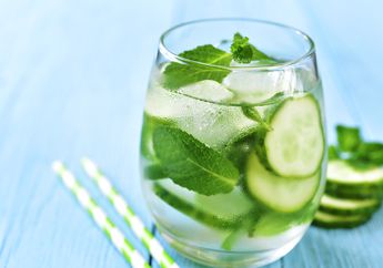 Mulai Sekarang Konsumsi Air Mentimun Setiap Pagi! Ini 6 Manfaat Hebat yang Bisa Didapat Tubuh
